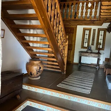 Casa Tía Modesta Es Cálida Y Acogedora Casa * Cabezas Bajas