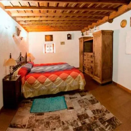 Casa Tia Modesta Es Calida Y Acogedora Casa Rural. Hébergement de vacances *